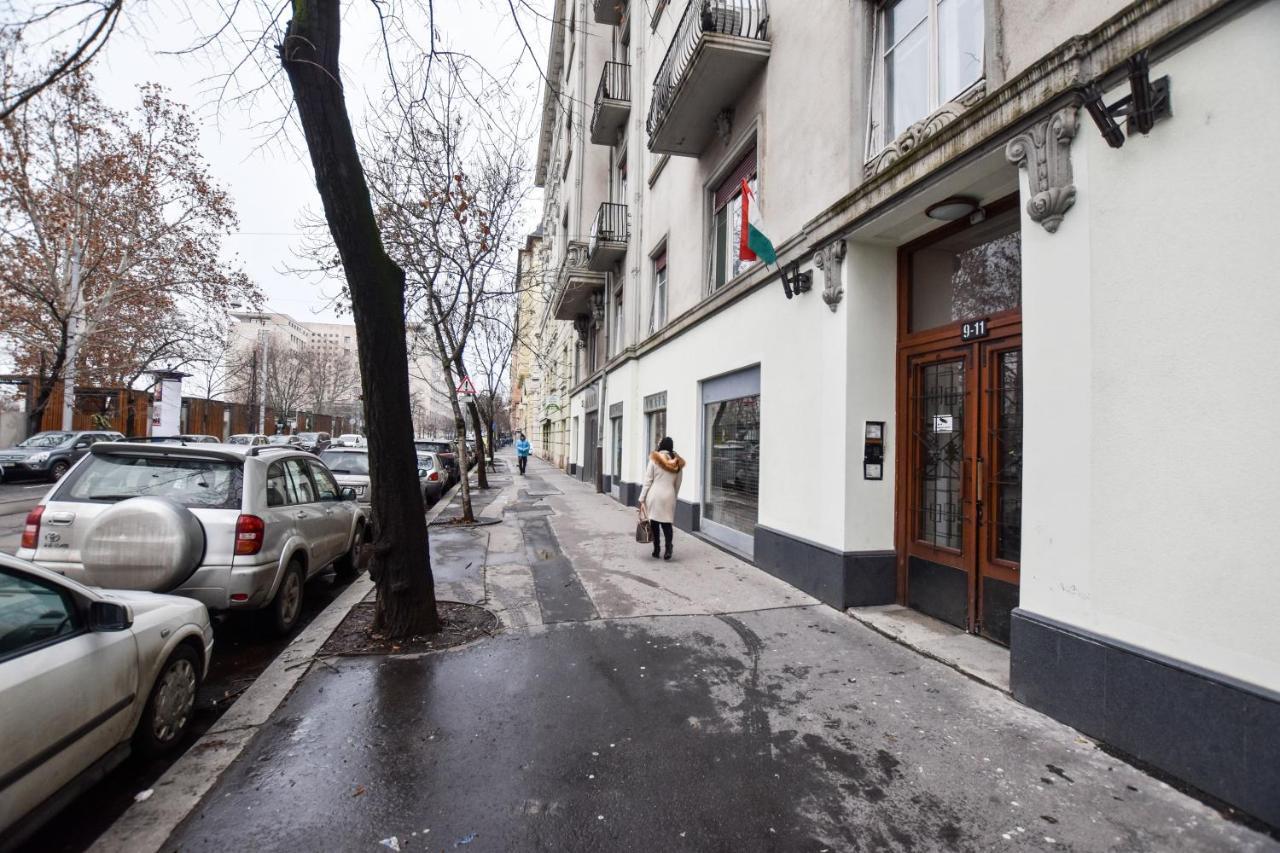 Riverside Apartment In Downtown Budapest Esterno foto