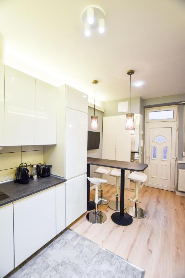 Riverside Apartment In Downtown Budapest Esterno foto